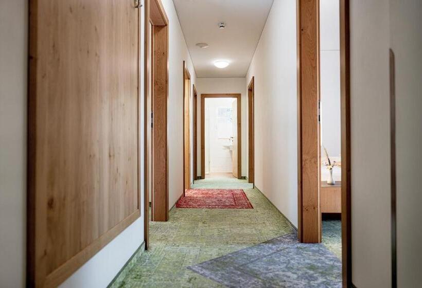 Die Barbara Appartements & Zimmer