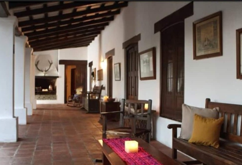 Estancia El Bordo De Las Lanzas