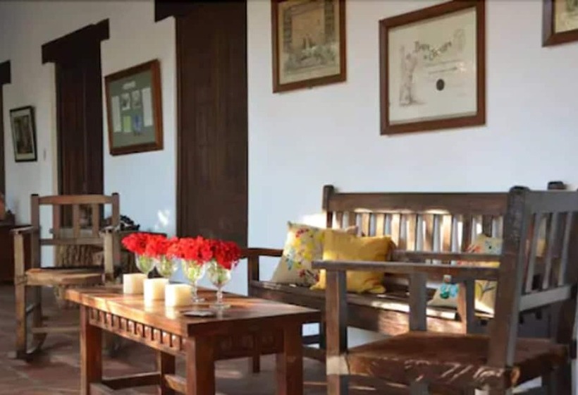 Estancia El Bordo De Las Lanzas