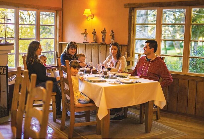 Estancia Rio De Los Ciervos