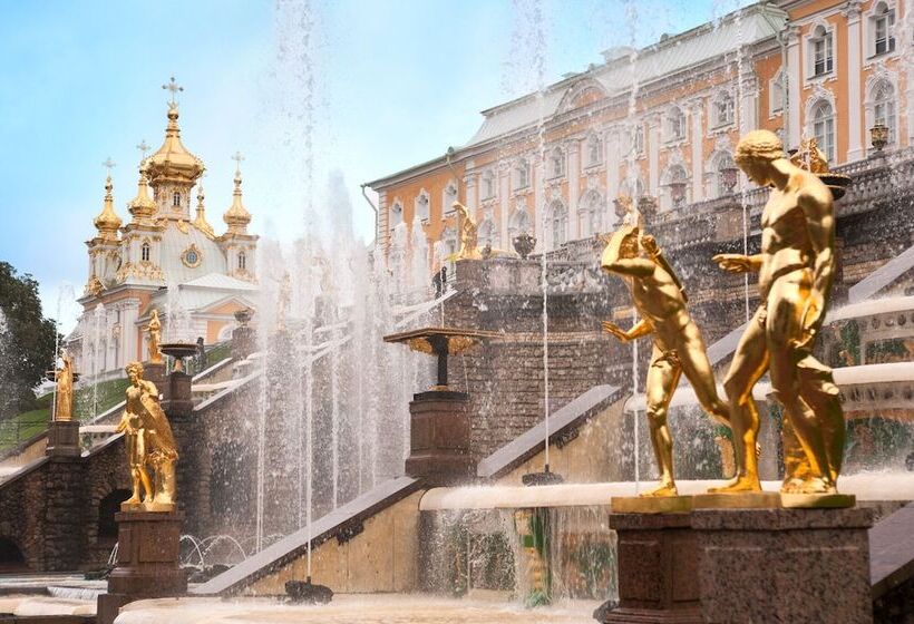Four Seasons Hotel Lion Palace St. Petersburg