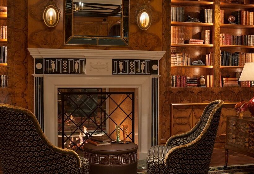 Four Seasons Hotel Lion Palace St. Petersburg