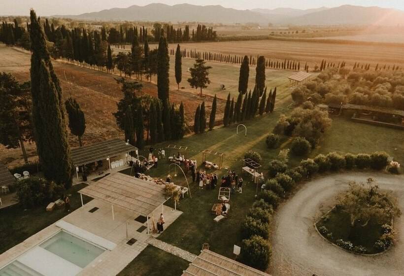 Guadalupe Tuscany Resort