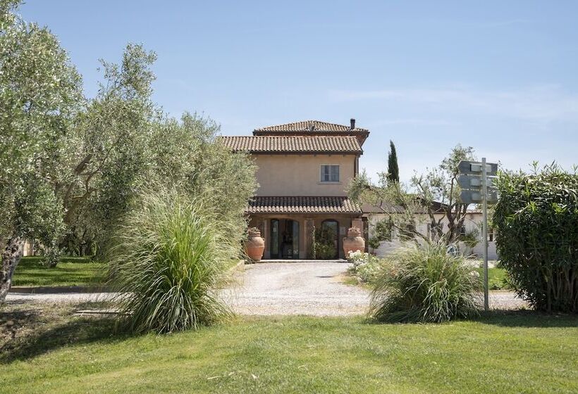 Guadalupe Tuscany Resort