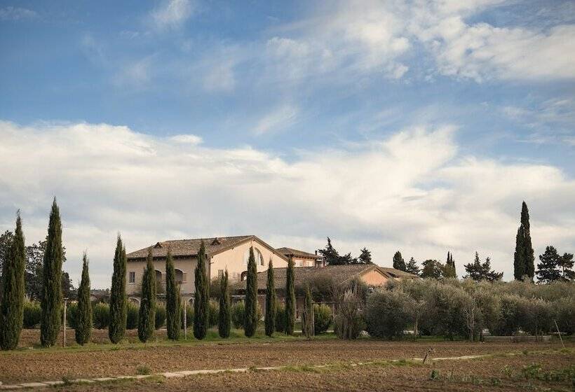 Guadalupe Tuscany Resort