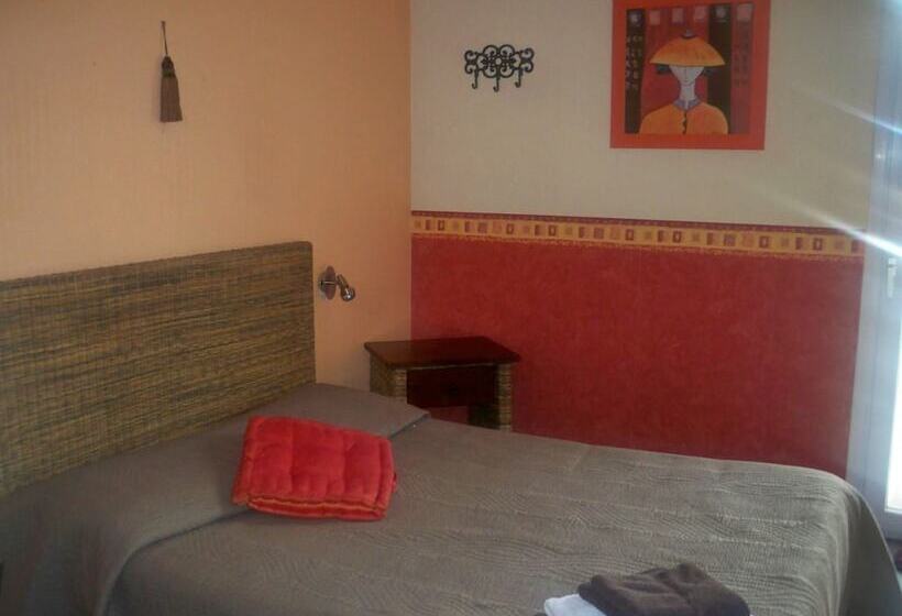 فندق Ad Cyber Hôtel