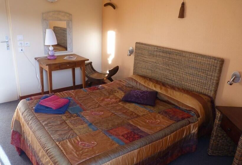 فندق Ad Cyber Hôtel