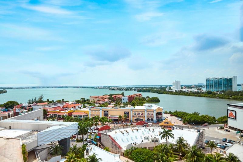 فندق Aloft Cancun