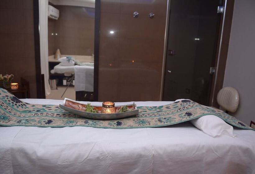 Amérian Hotel Casino Carlos V