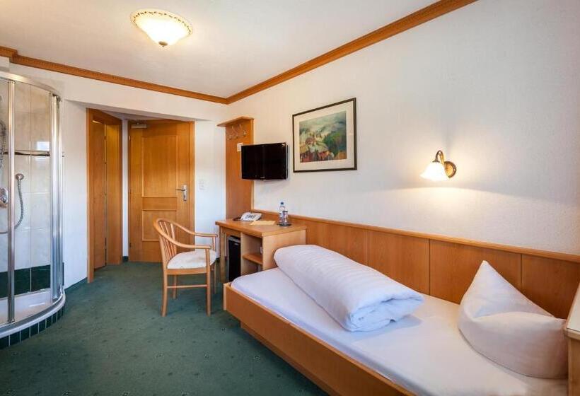 فندق Apart Tuxertal