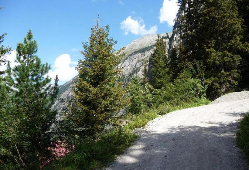 فندق Apart Tuxertal