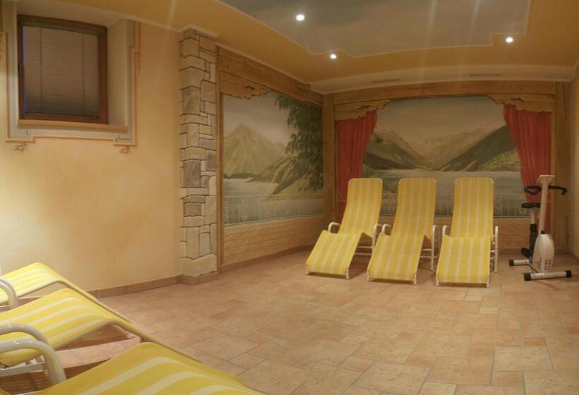 فندق Apart Tuxertal