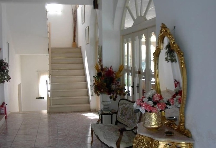 Отель Apraos Bay