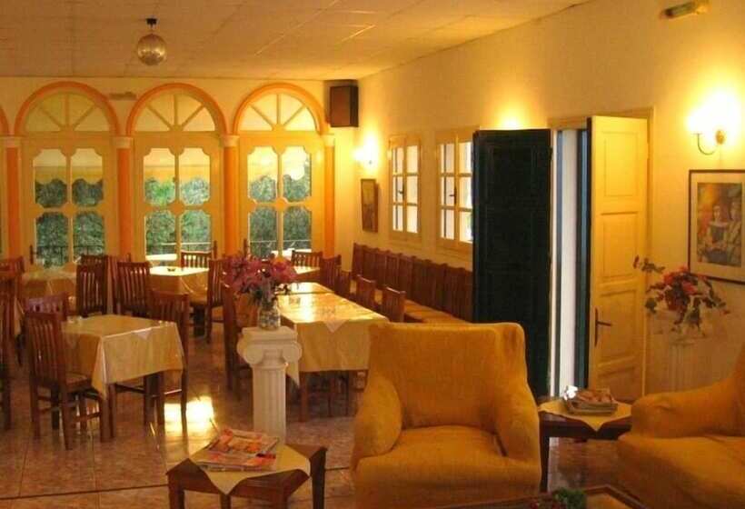 Отель Apraos Bay