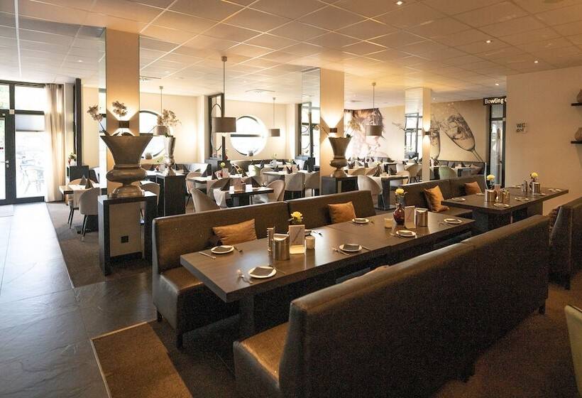 ホテル Bernstein Salzlandcenter