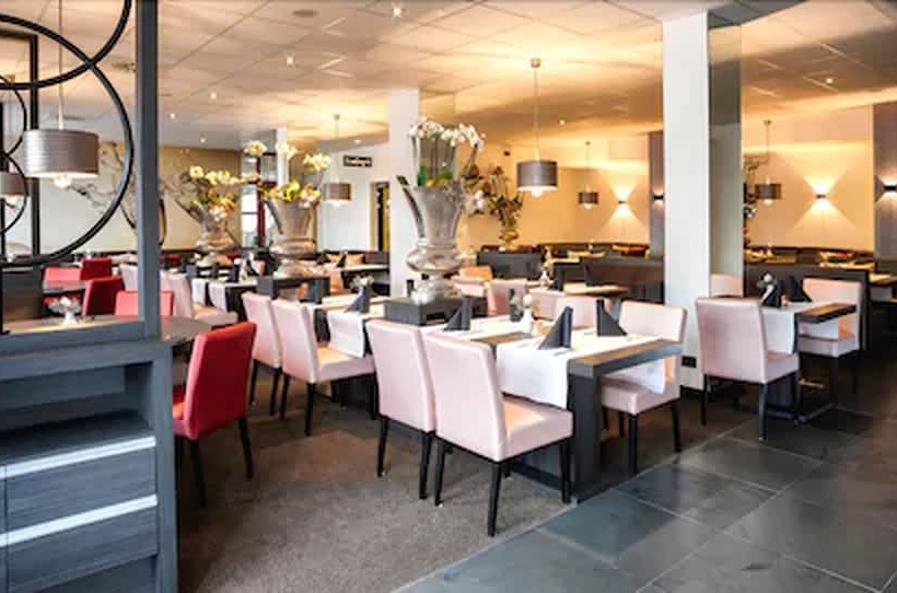 בית מלון כפרי Bernstein Salzlandcenter