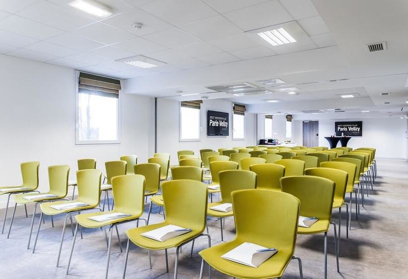 ホテル Best Western Plus Paris Velizy