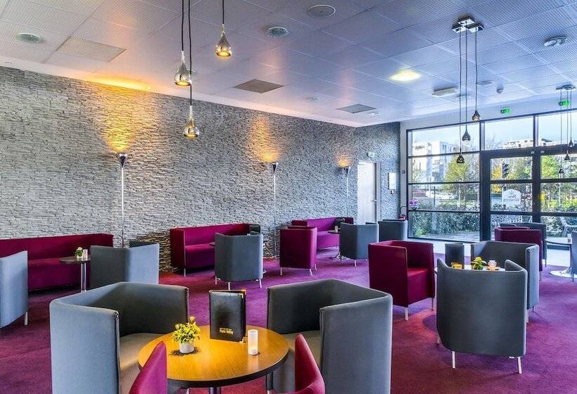 ホテル Best Western Plus Paris Velizy