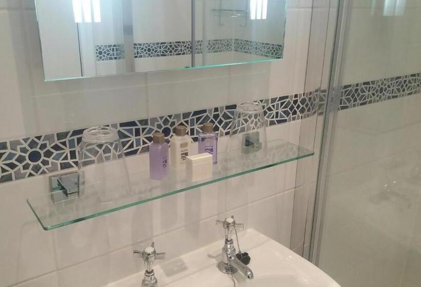 فندق Blackaddie House