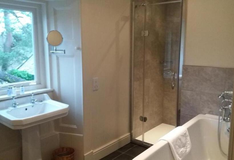 فندق Blackaddie House