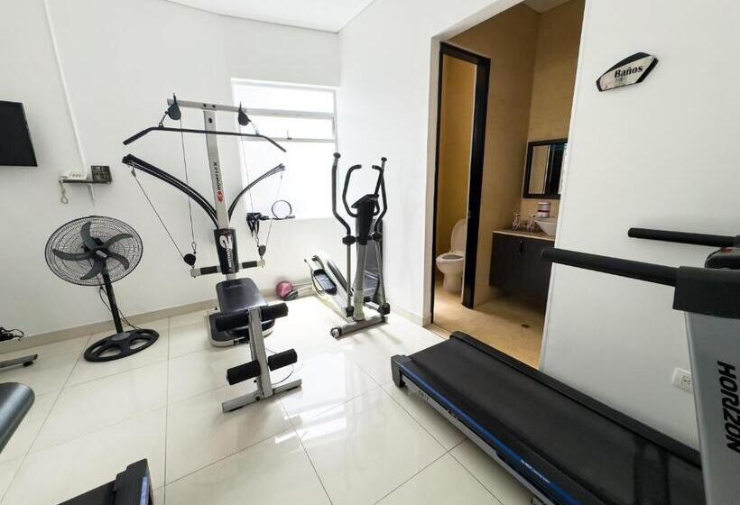 هتل Bolivariana Plaza Medellin