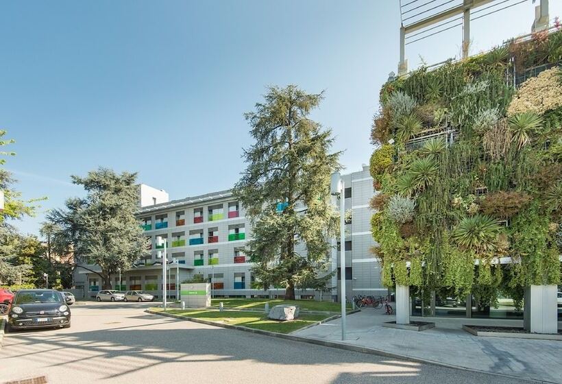 ホテル Camplus Bononia Casa Per Ferie