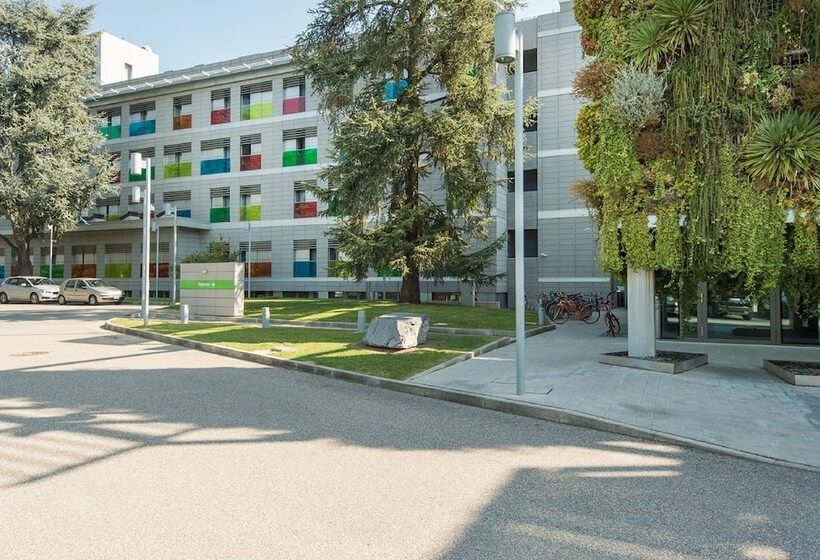 ホテル Camplus Bononia Casa Per Ferie