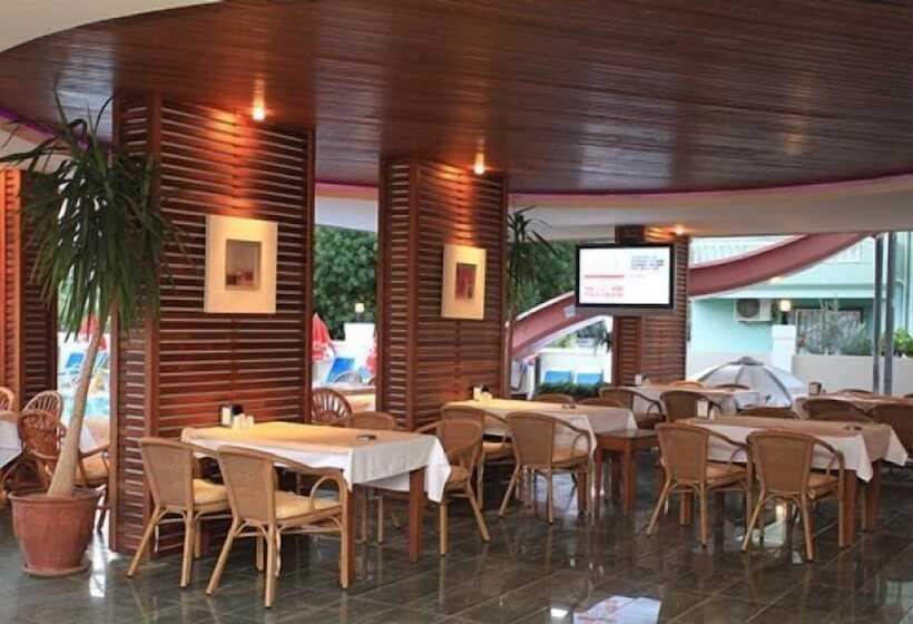 Отель Candan Apart