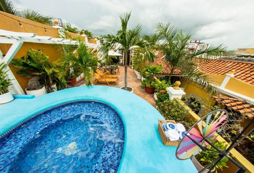 Отель Casa Gloria Boutique