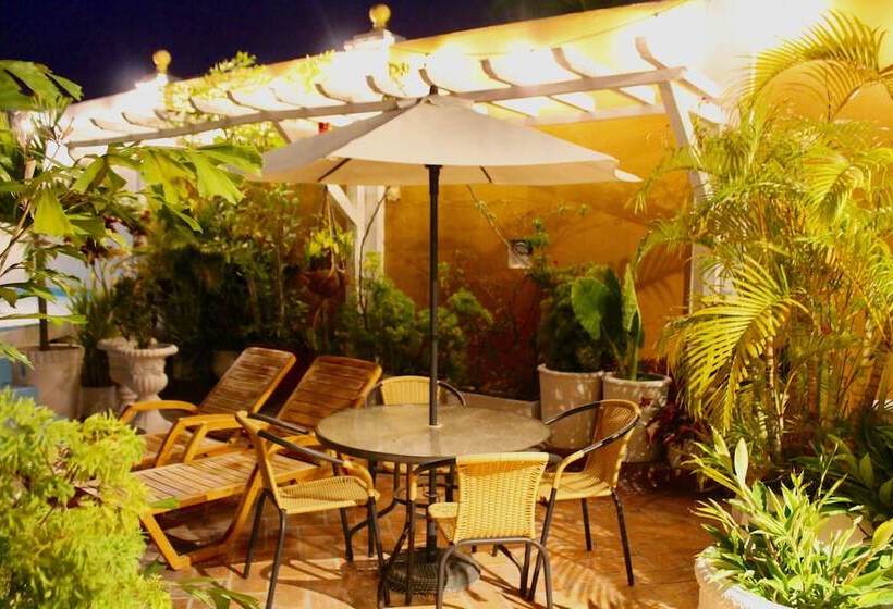 Отель Casa Gloria Boutique