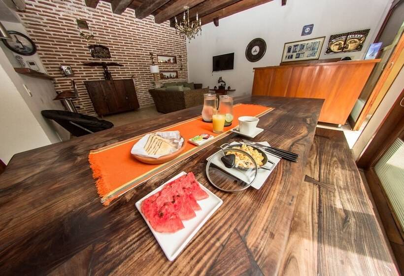 Отель Casa Gloria Boutique