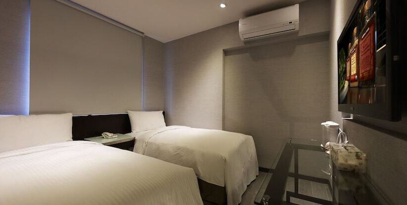 هتل Chingjing Inn