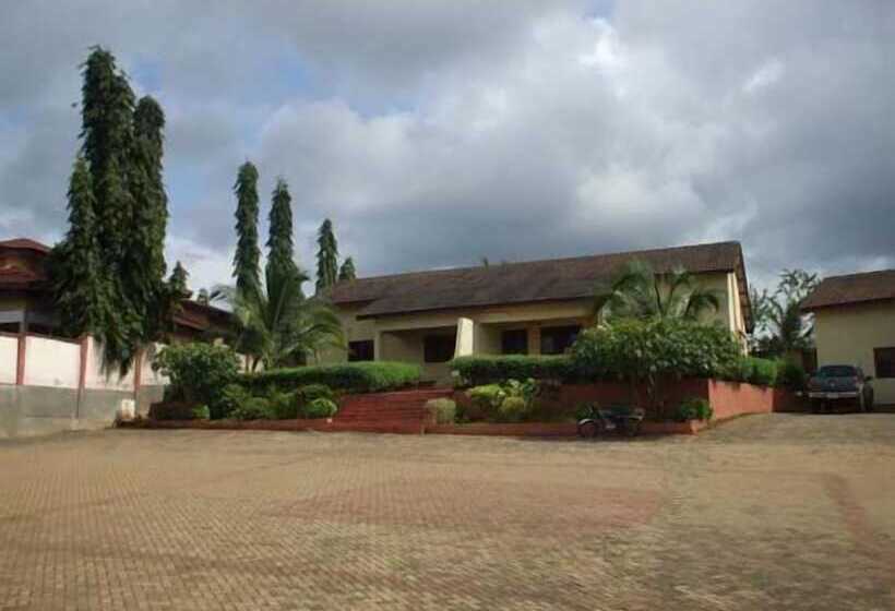 فندق Coconut Grove Miners Lodge