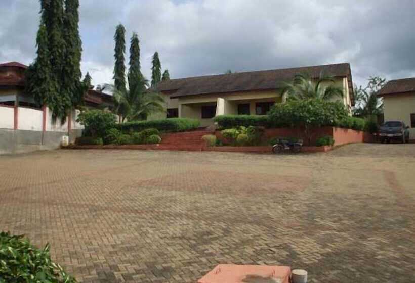 فندق Coconut Grove Miners Lodge