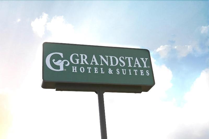 Grandstay Hotel & Suites Perham