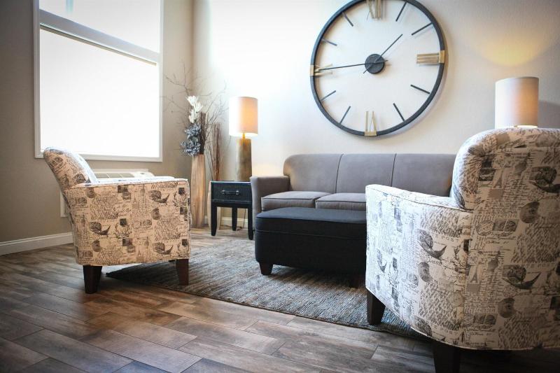 Grandstay Hotel & Suites Perham