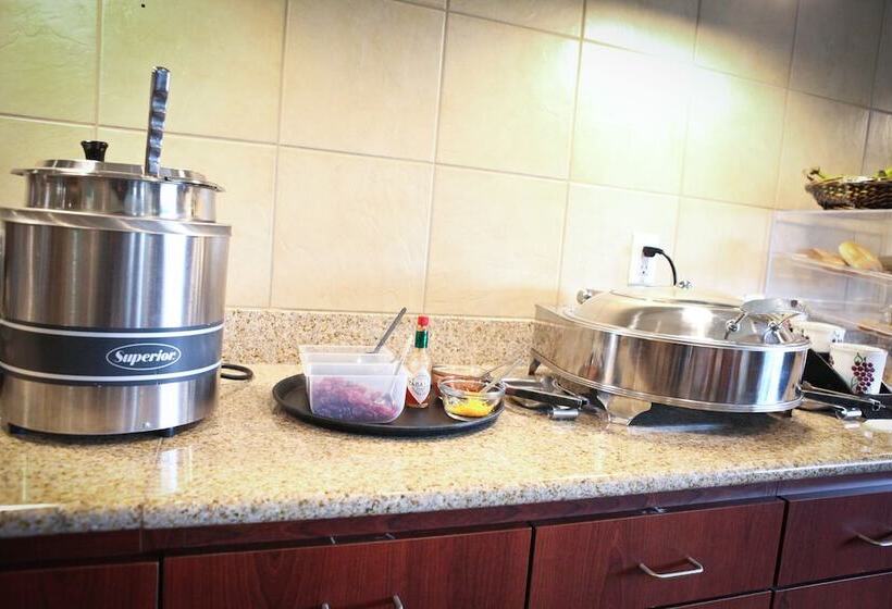 Grandstay Hotel & Suites Perham