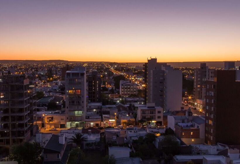 هتل Dazzler By Wyndham Puerto Madryn