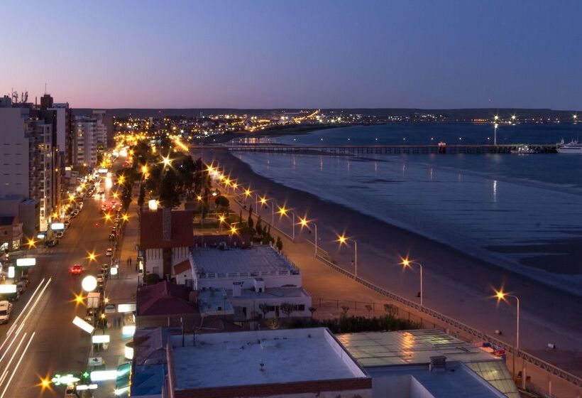 هتل Dazzler By Wyndham Puerto Madryn