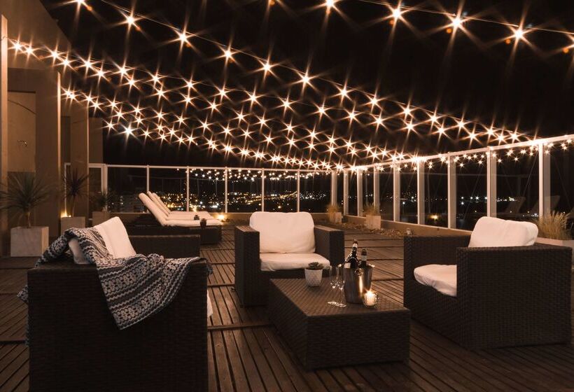 هتل Dazzler By Wyndham Puerto Madryn