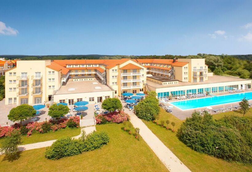 ホテル Dorint Marc Aurel Spa & Golf Resort