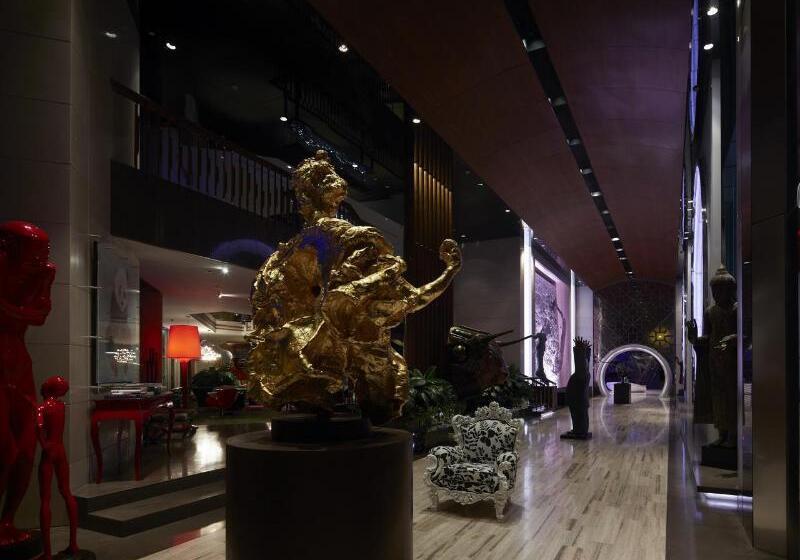 Отель Eclat Beijing