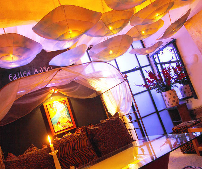 בית מלון כפרי Fallen Angel