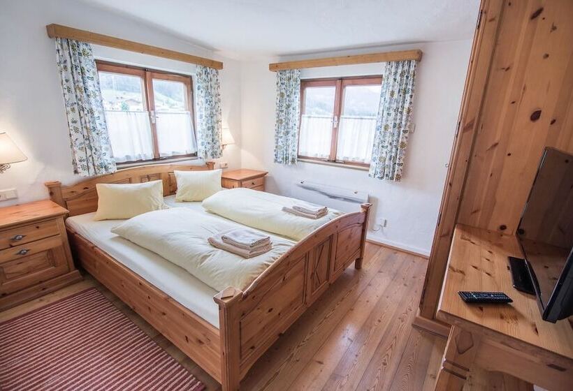 Отель Resl Resort