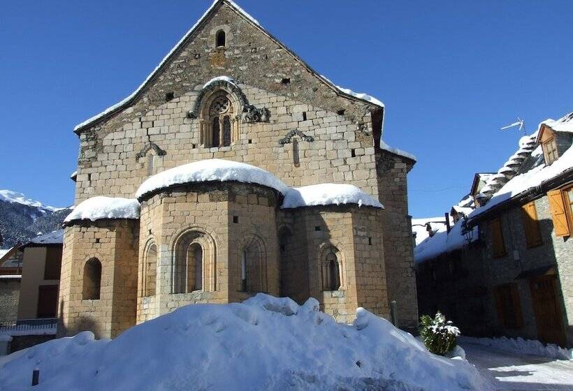 Gran Chalet Hotel & Petit Spa