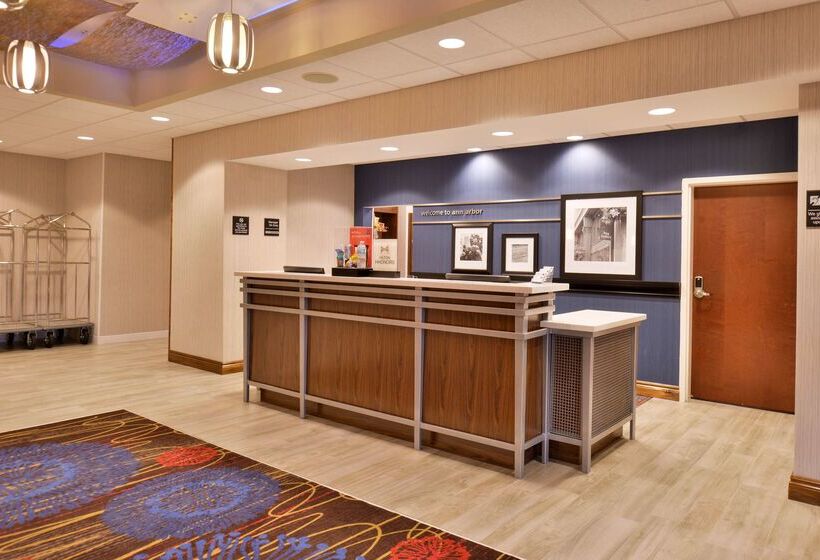 ホテル Hampton Inn & Suites Ann Arbor West