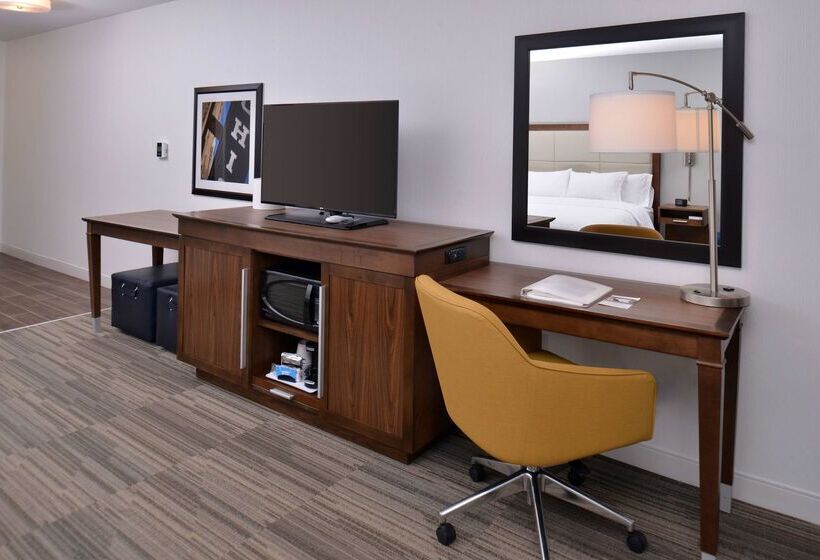 ホテル Hampton Inn & Suites Ann Arbor West