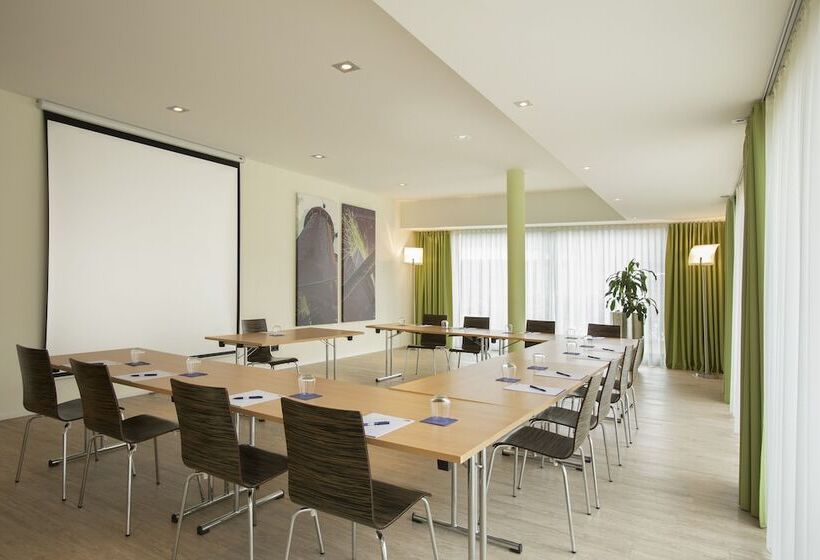 Hotel Holiday Inn Express Neunkirchen, An Ihg