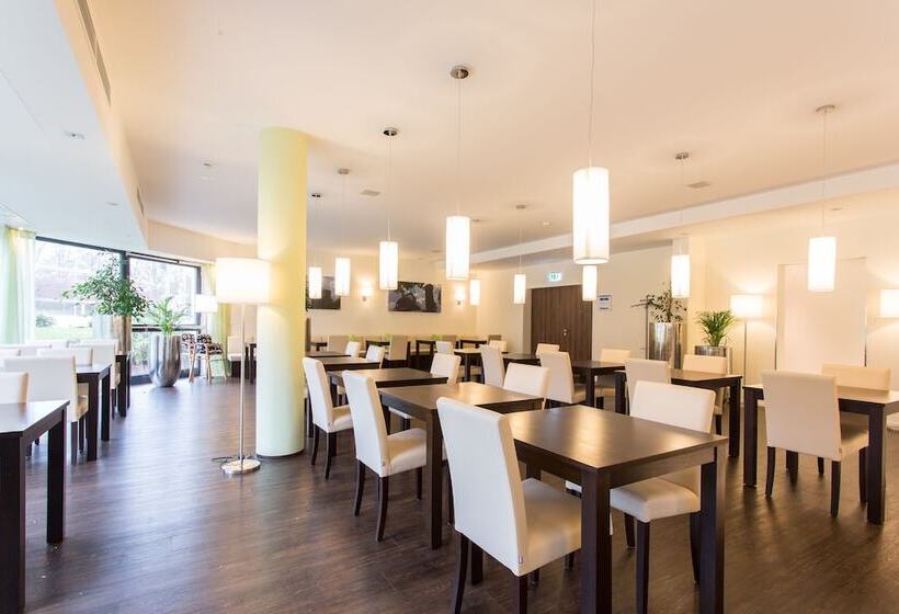 Hotel Holiday Inn Express Neunkirchen, An Ihg