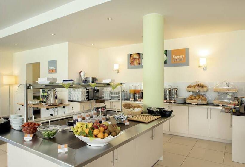 Hotel Holiday Inn Express Neunkirchen, An Ihg